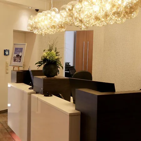 Maerkisches Hotel 4*