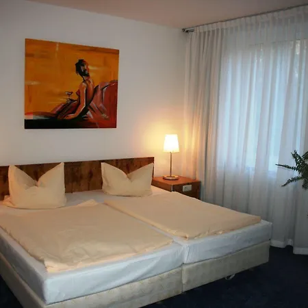 Maerkisches 4* 迪恩道夫拉罗