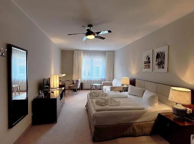 فندق Maerkisches Diensdorf-Radlow