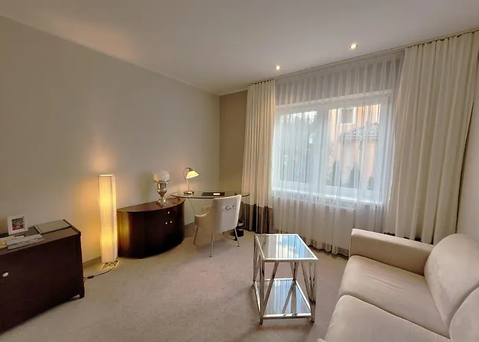 فندق Maerkisches Diensdorf-Radlow